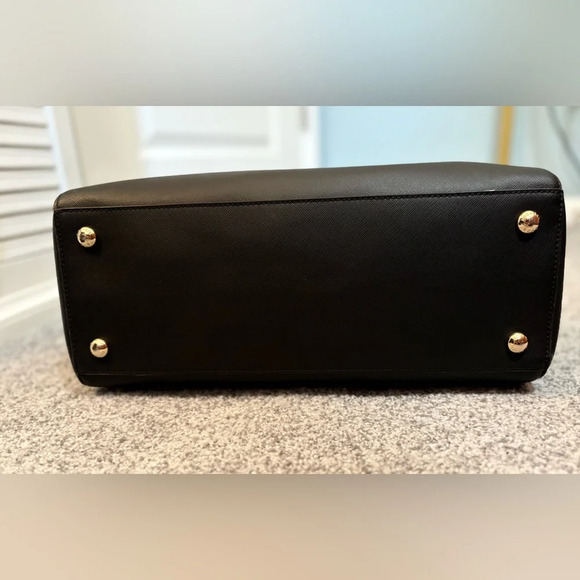 Michael Kors Jet Set Travel Large Tote Black - Picture 6 of 15